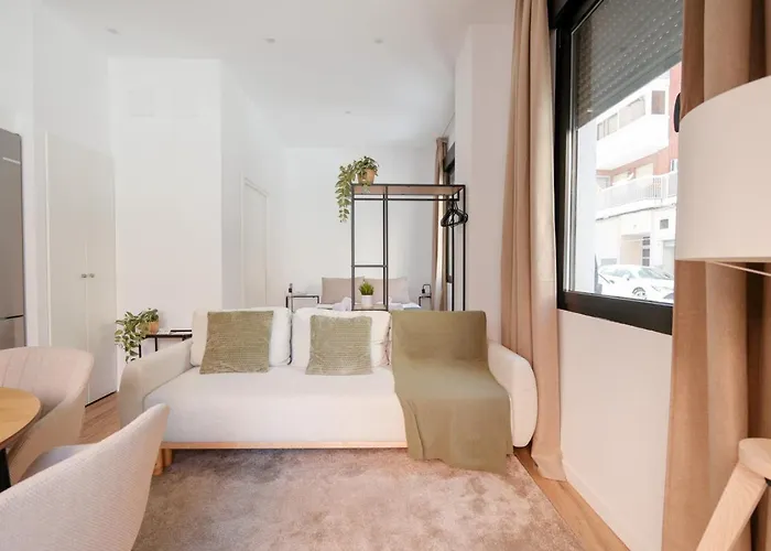 Casa Puerto Isaac Peral Valencia