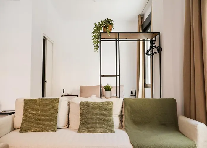 Casa Puerto Isaac Peral Valencia